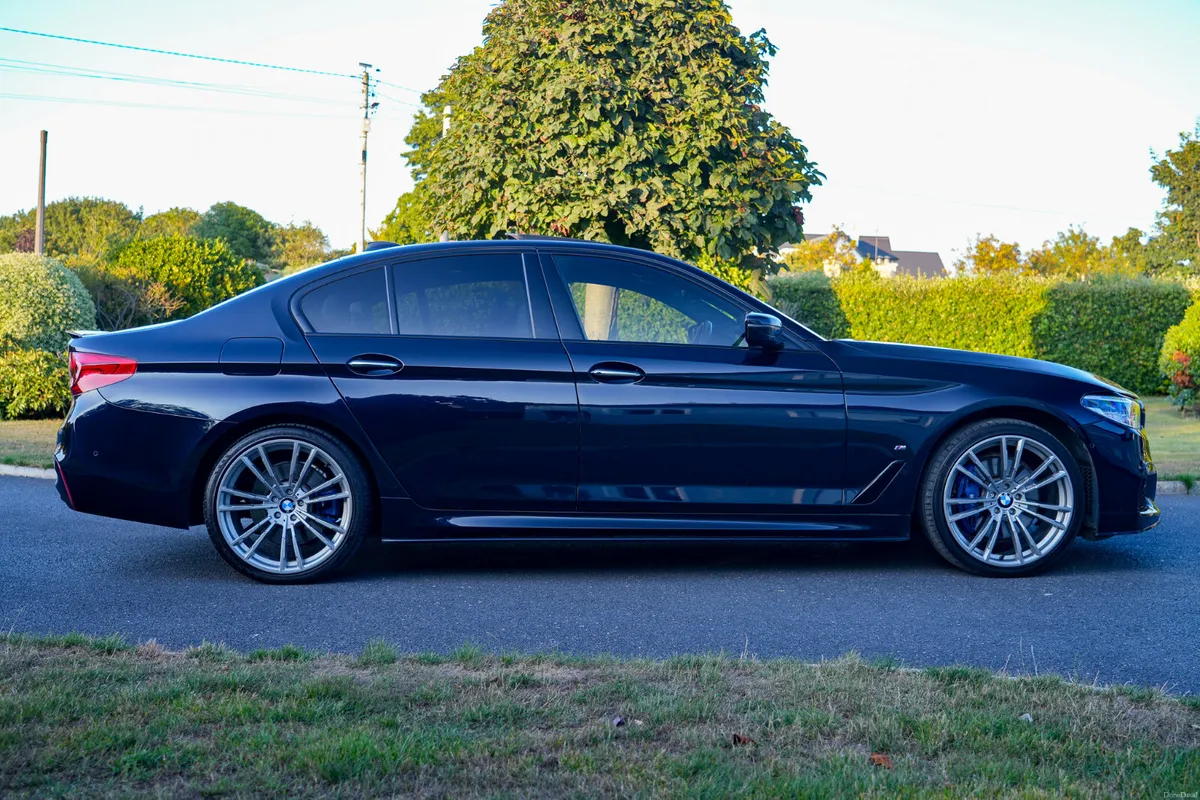 2017 BMW 530E Msport PHEV *Upgraded Hybrid Battery - Image 6