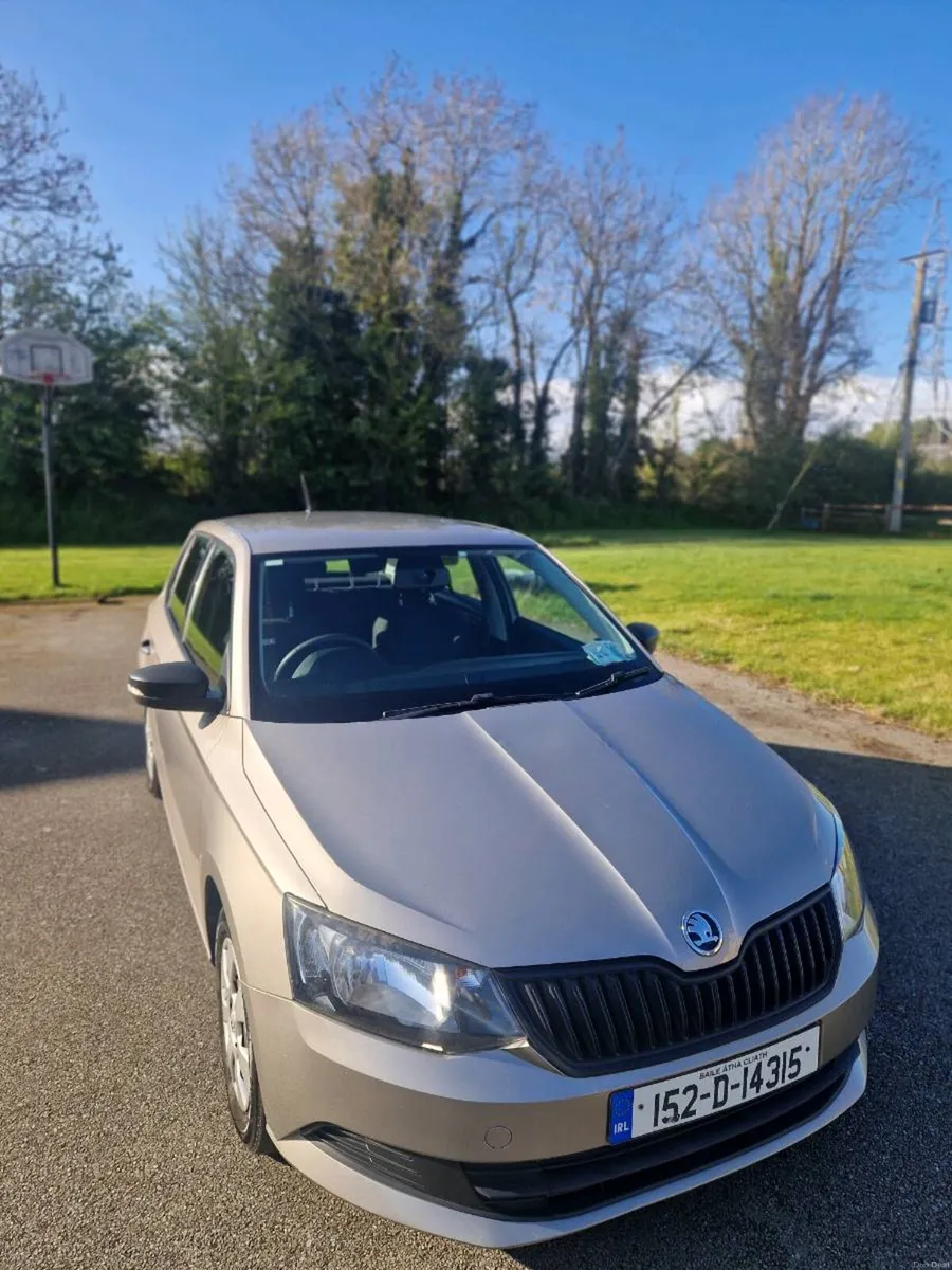 152 Skoda Fabia 1.0 Petrol | Clean & Economical - Image 2