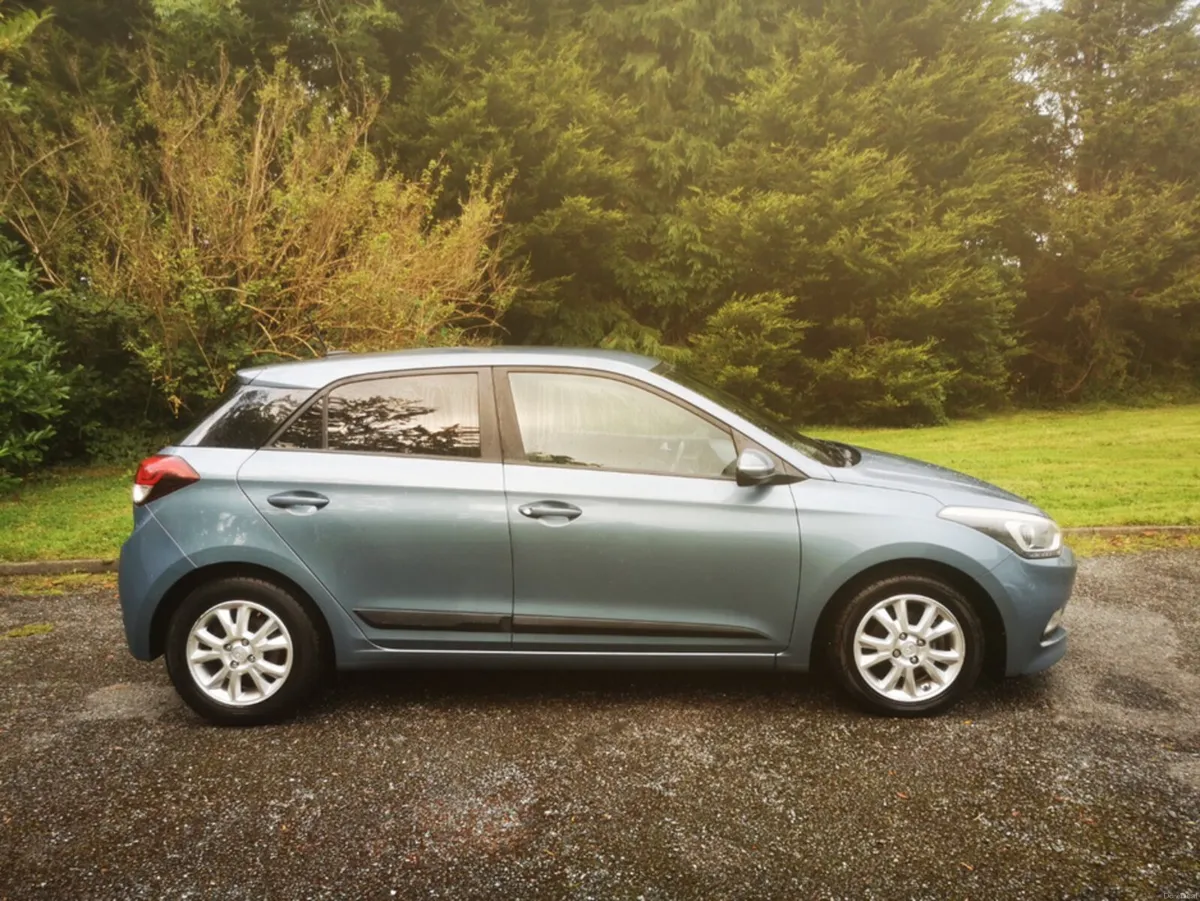 Hyundai i20 1.2 SE - Image 4