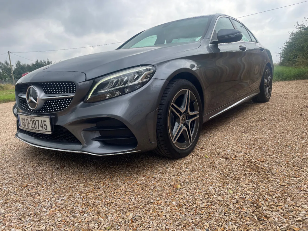 Mercedes-Benz C-Class 180 D AUTO AMG STYLING - Image 2
