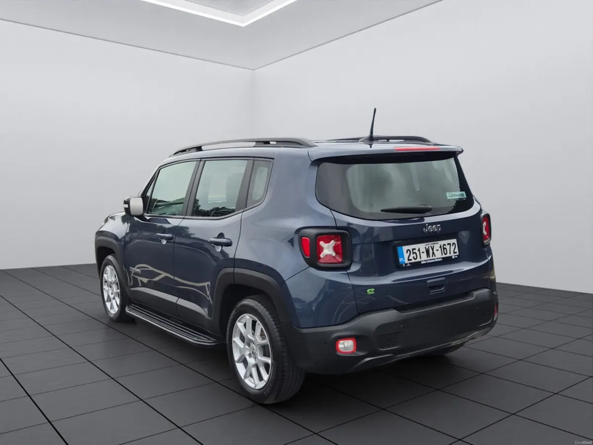 Jeep Renegade LIMITED EDITION 1.5 MHEV 5DR - Image 3