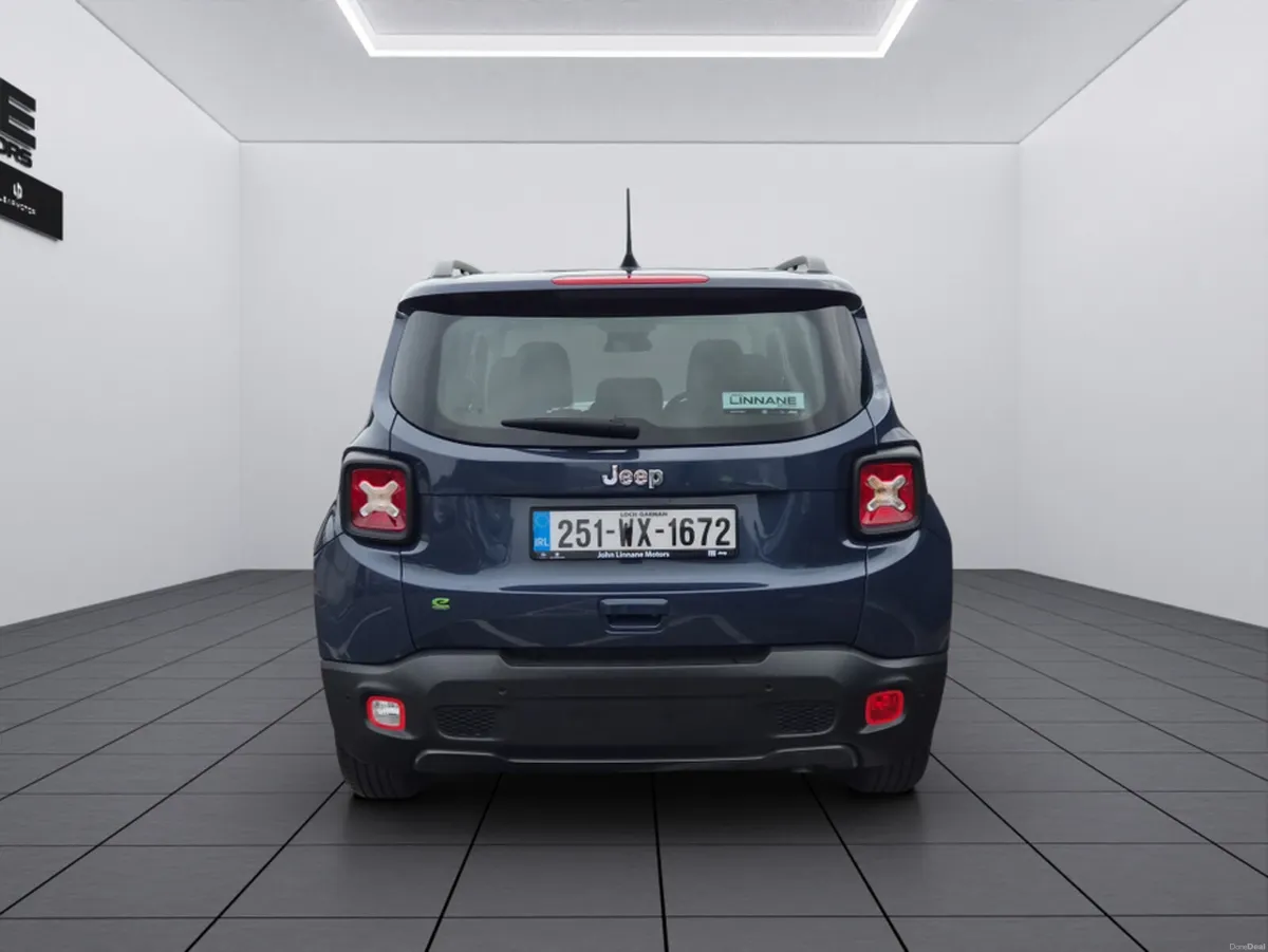 Jeep Renegade LIMITED EDITION 1.5 MHEV 5DR - Image 4