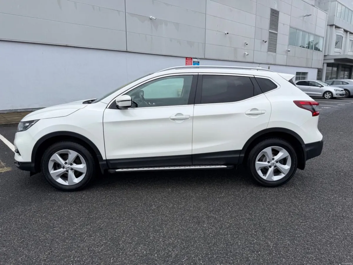 Nissan Qashqai 1.3 SV MY19 4DR - Image 6
