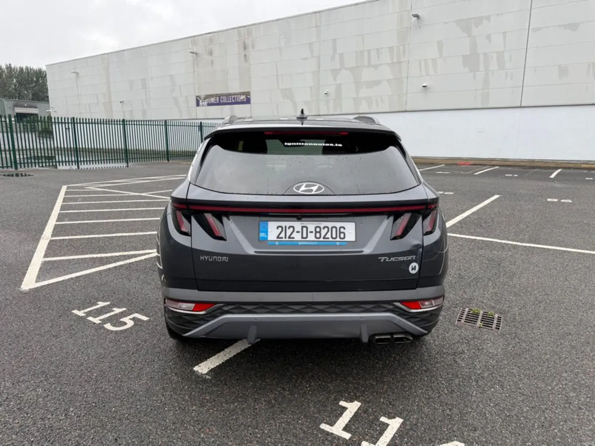 Hyundai Tucson 1.6 DSL, EXECUTIVE MODEL, MANUAL, S - Image 4