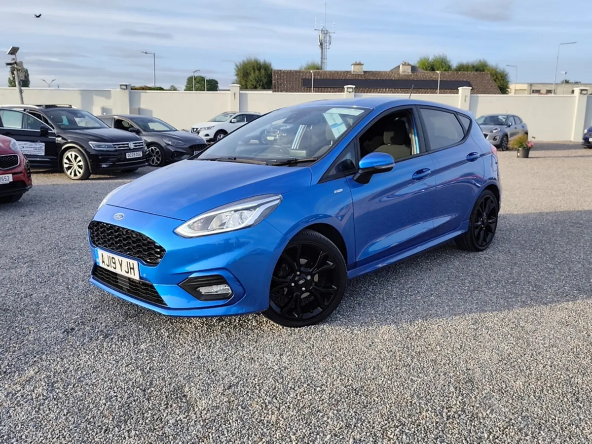 Ford Fiesta ST-LINE TURBO ACTIVE - Image 5
