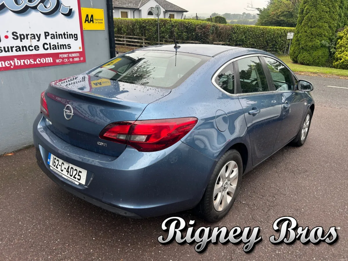 Opel Astra SALOON 1.6 CDTI 110PS 4DR - Image 5