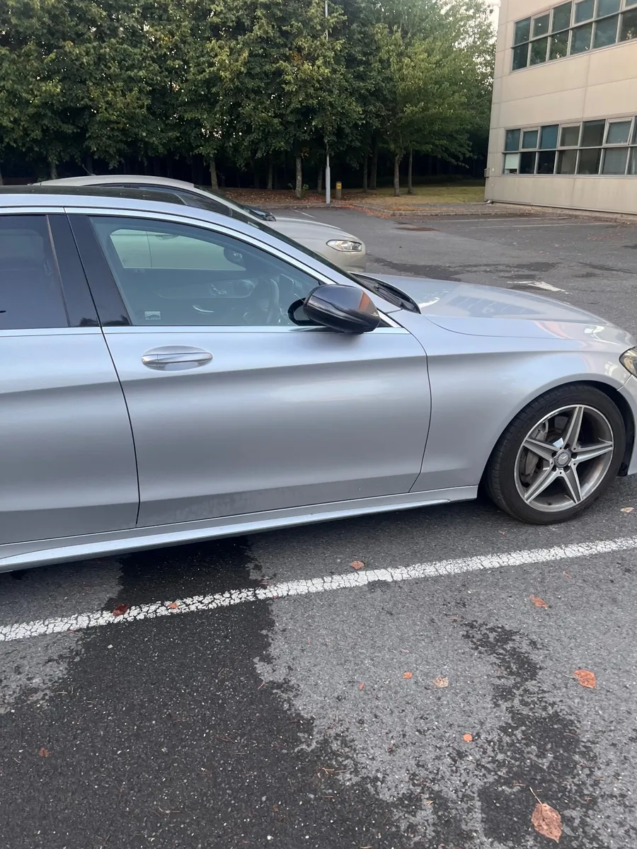 Mercedes-Benz C-Class 2015 - Image 4