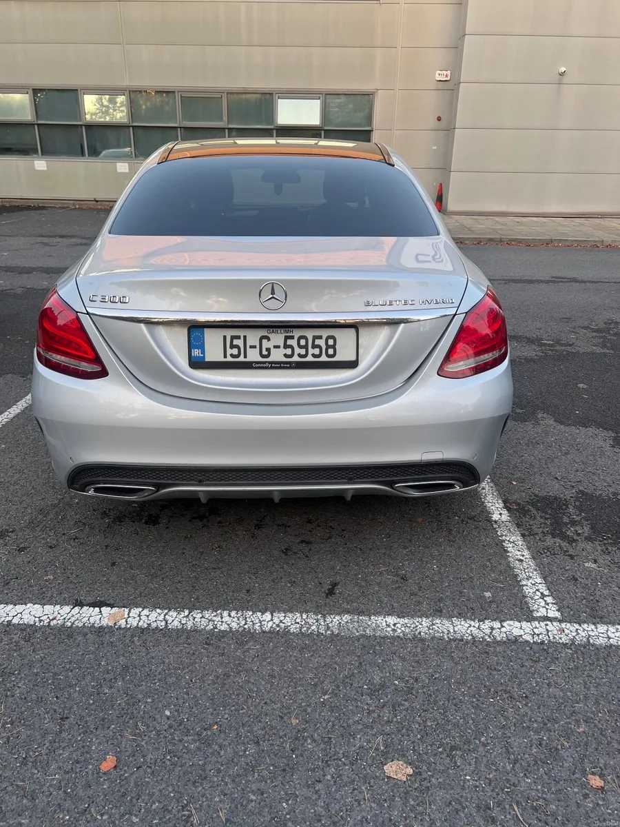 Mercedes-Benz C-Class 2015 - Image 2