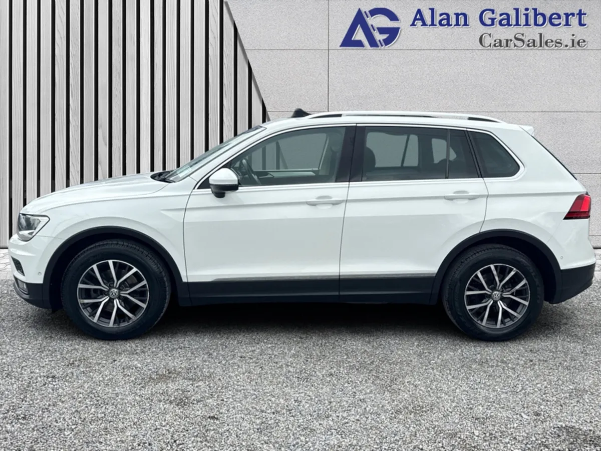 Volkswagen Tiguan CL 2.0 TDI MANUAL - Image 5