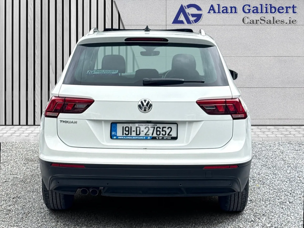Volkswagen Tiguan CL 2.0 TDI MANUAL - Image 6