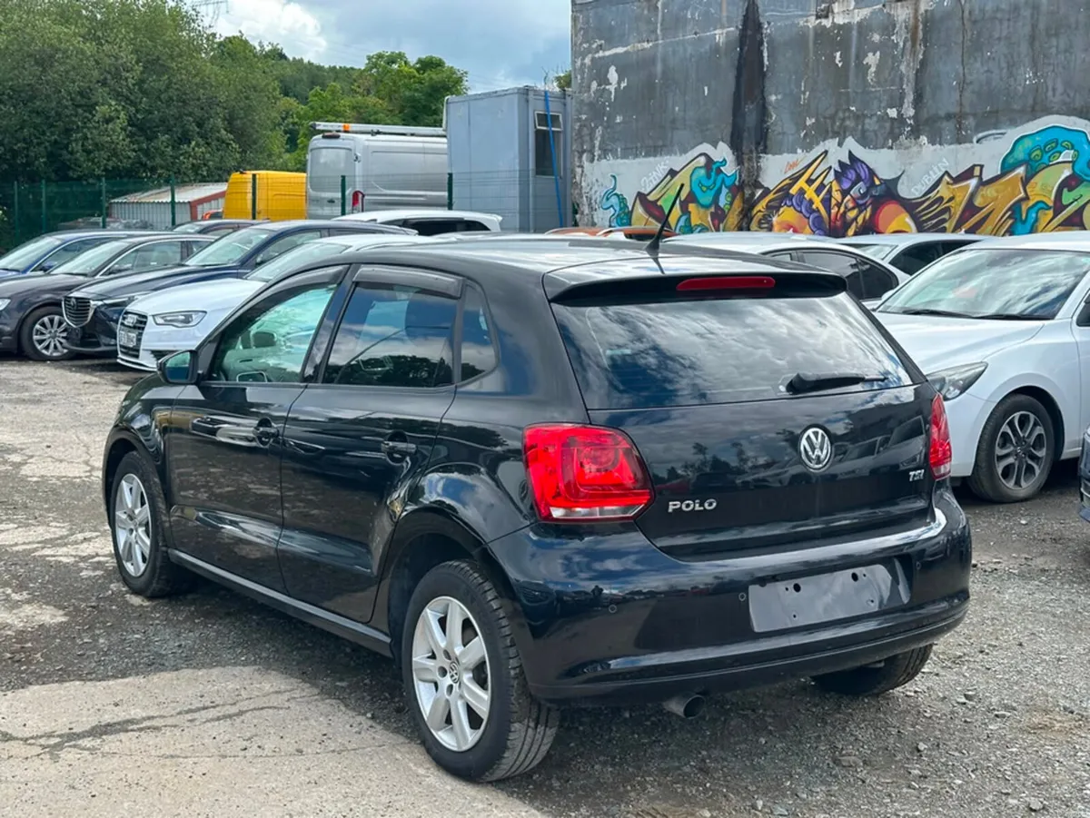 Volkswagen Polo TSI HIGH LINE Automatic - Low mile - Image 6