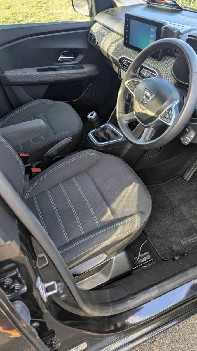 Dacia Sandero Comfort TCE 100 LPG long NCT - Image 5