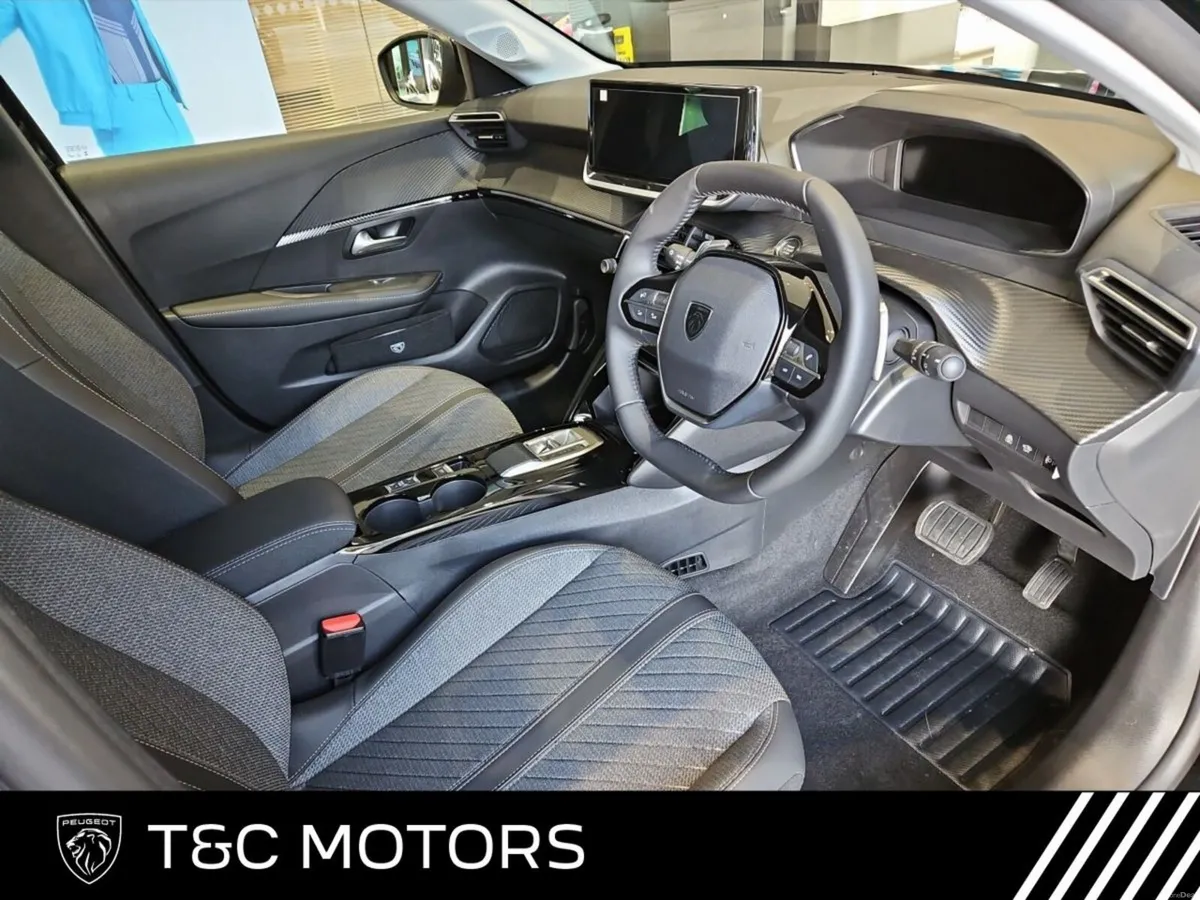 Peugeot 208 All New Allure Hybrid, Rear Camera & R - Image 6