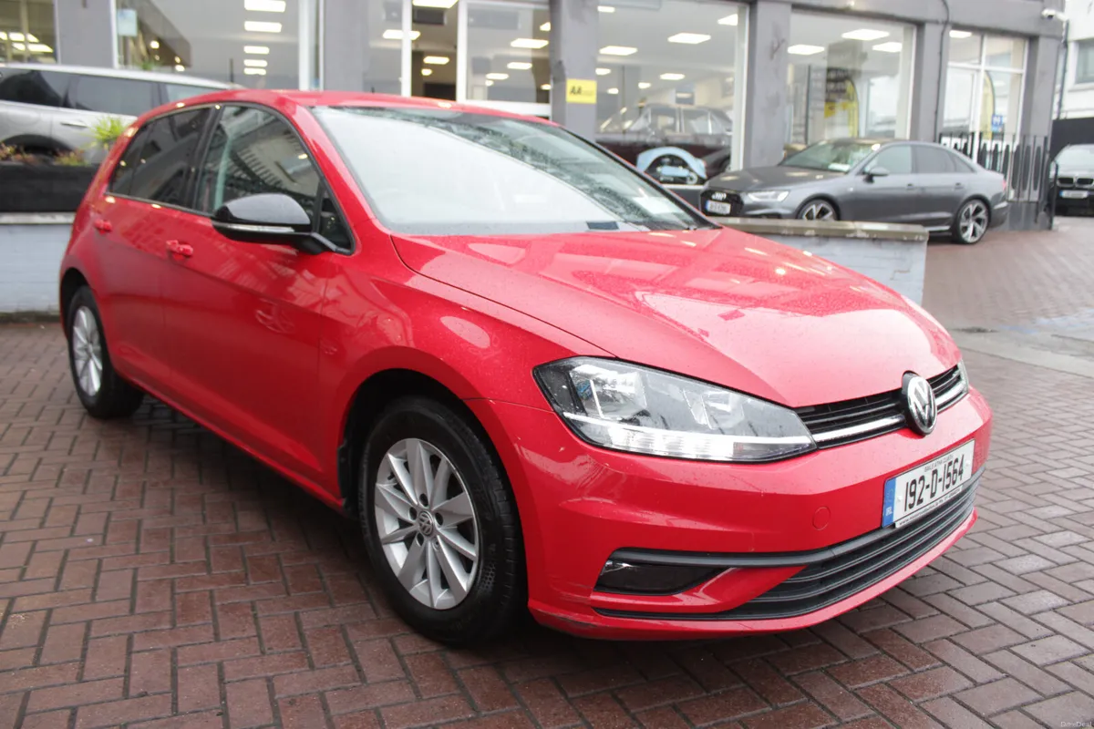1.0TSI TRENDLINE 5DR HATCHBACK MANUAL // IMMACULAT - Image 2