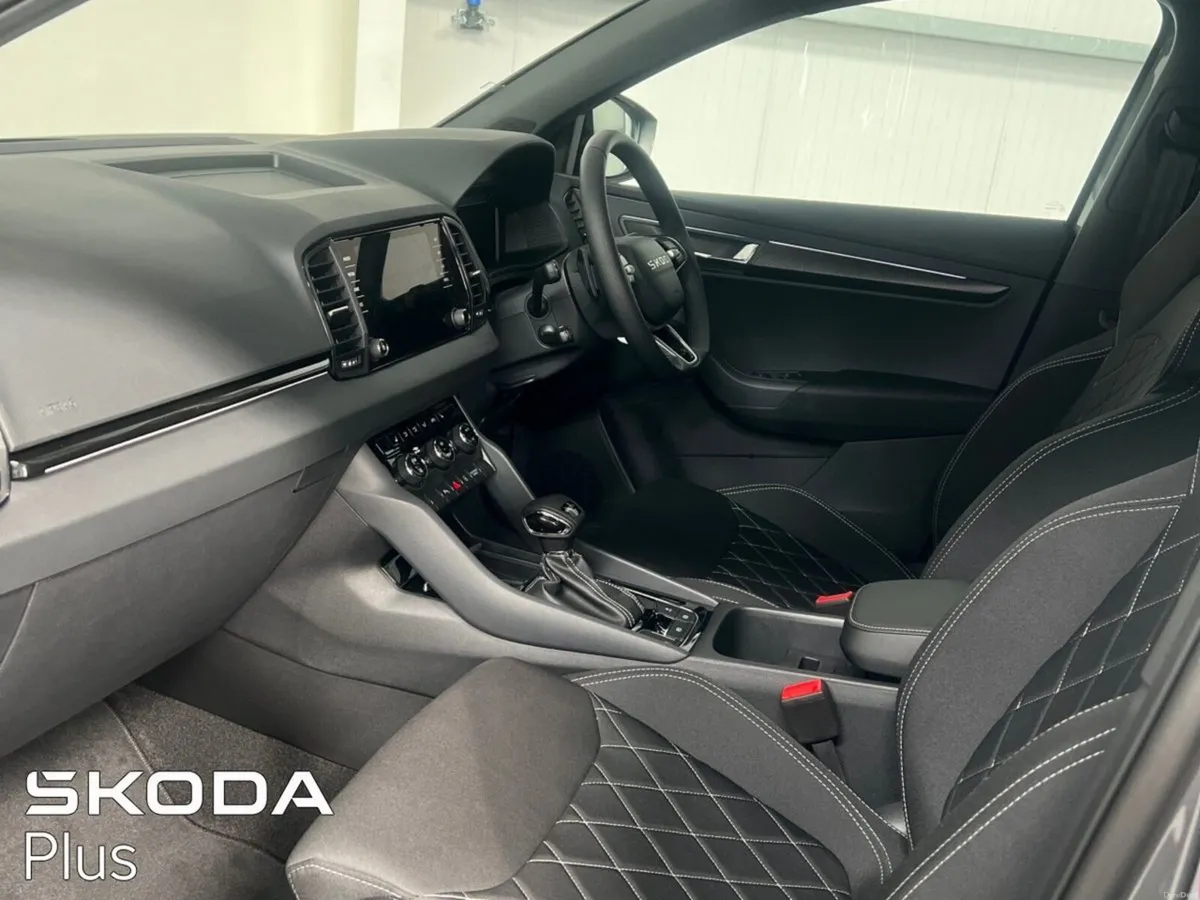 Skoda Karoq SPORTLINE 2.0TDI 150HP DSG - Image 4