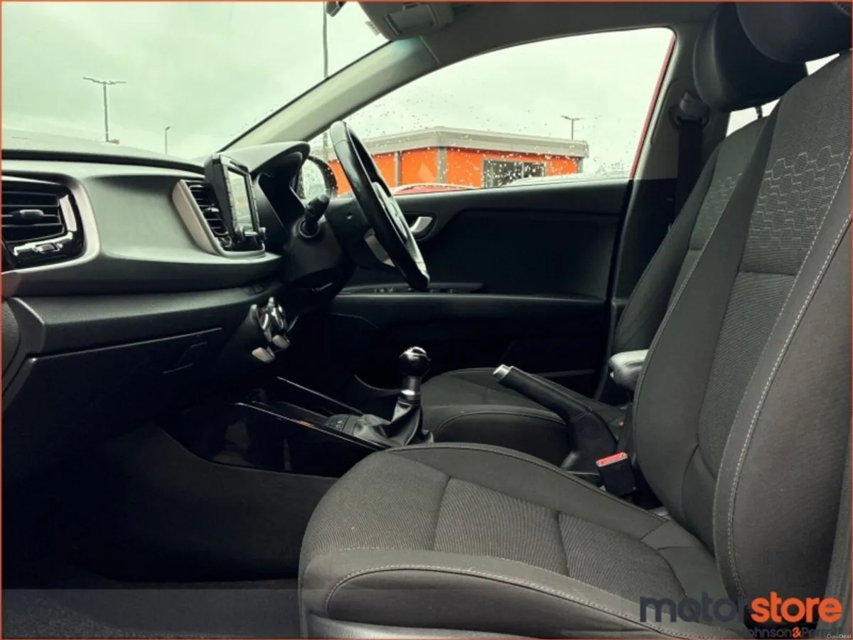 Kia Rio K2 VERY LOW MILEAGE - Image 3