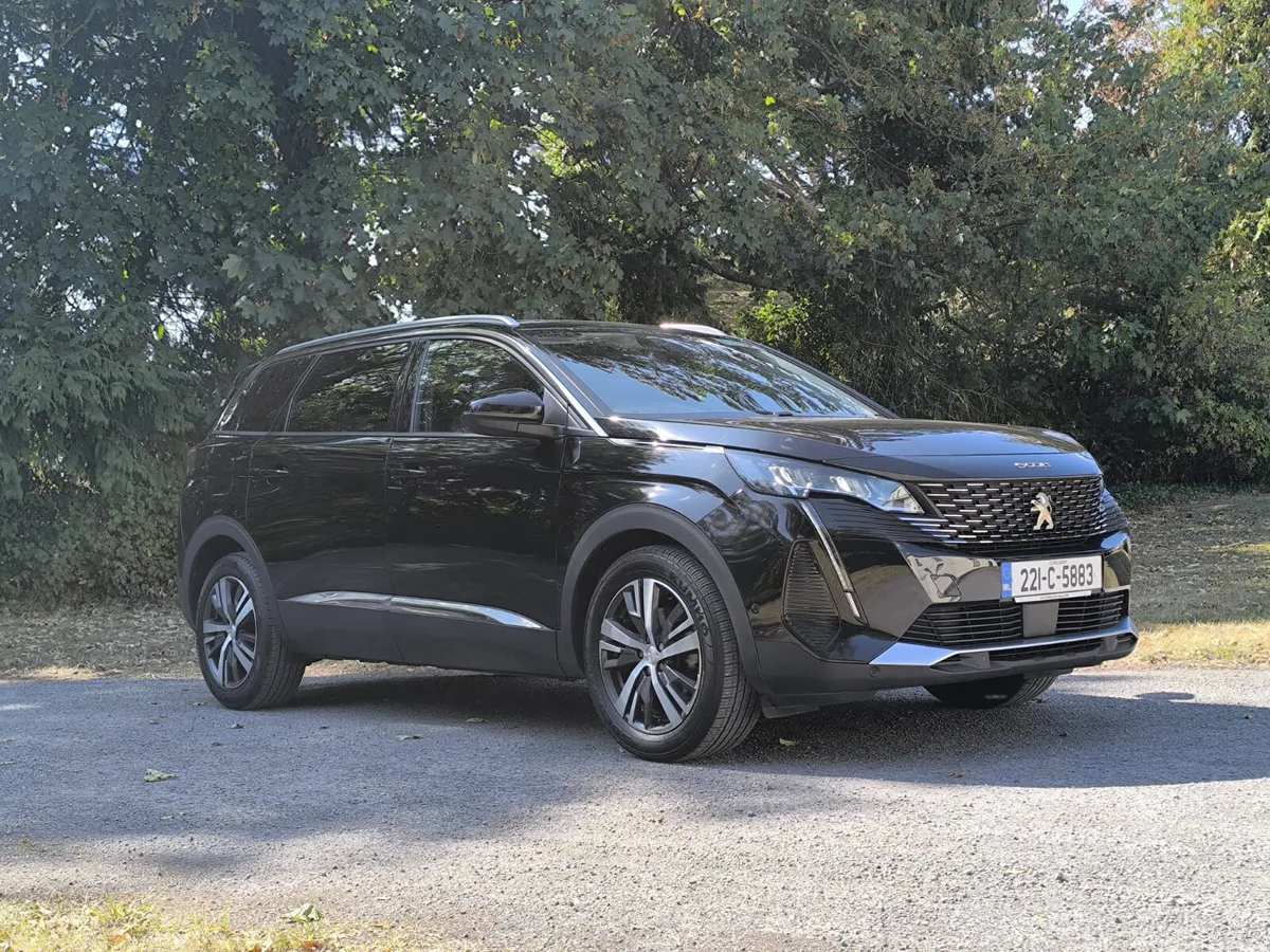 2022 Peugeot 5008 ALLURE NEW MODEL HIGH SPEC - Image 5