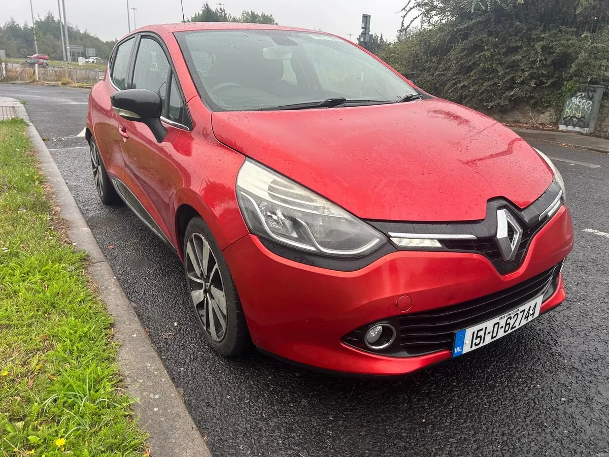 Renault Clio 2015 - Image 1