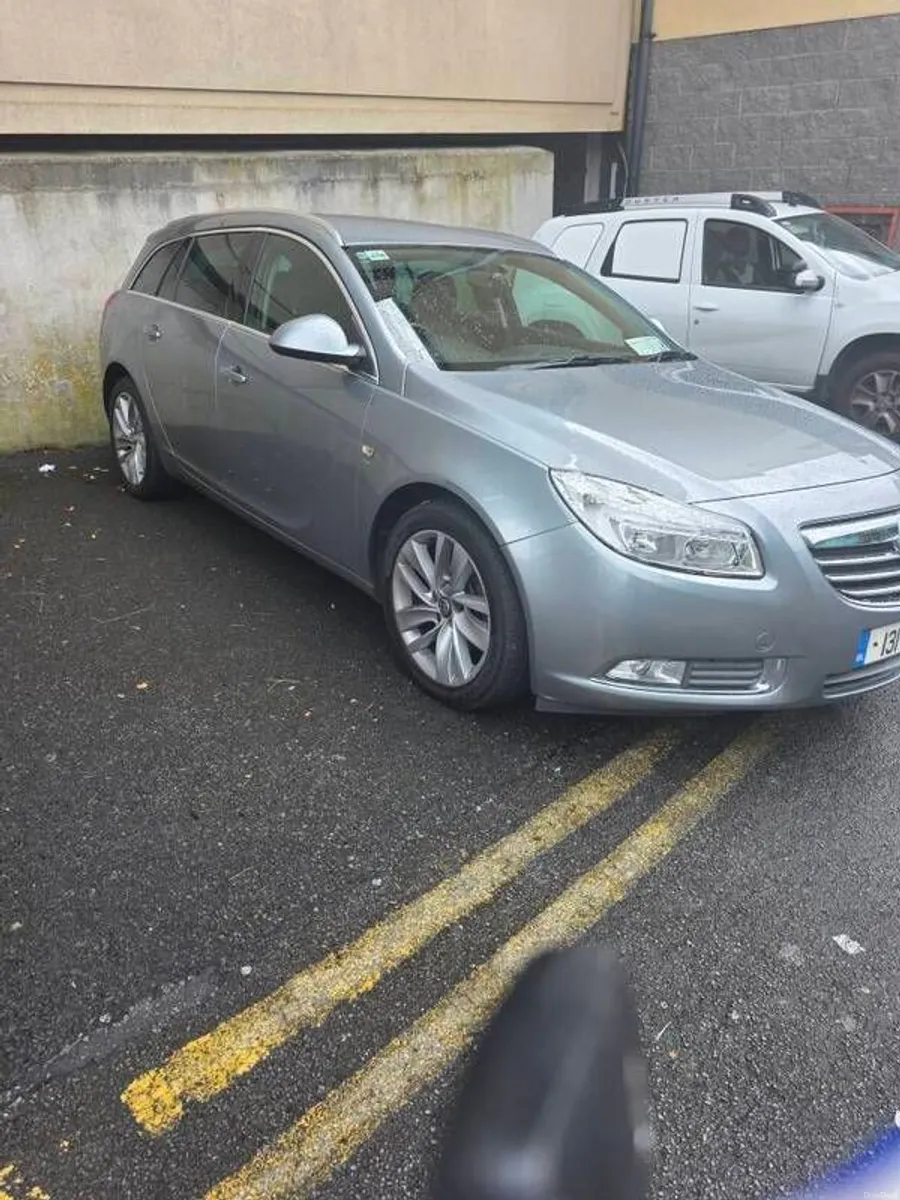 2013 Vauxhall Insignia - Image 1