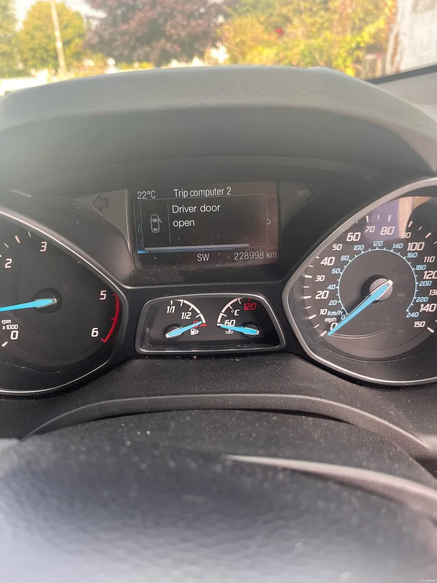 Ford Kuga 2016 - Image 5