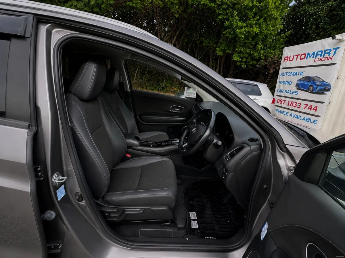 HONDA HRV/VEZEL HYRBID  2021  32K KM ONLY - Image 5