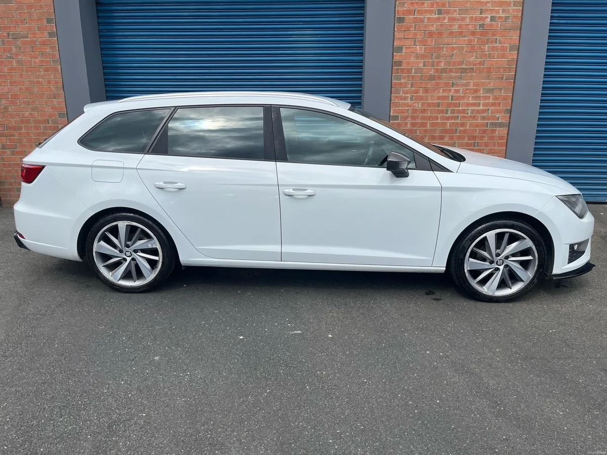 2015 Seat FR Automatic - Stunner Estate DSG - Image 4