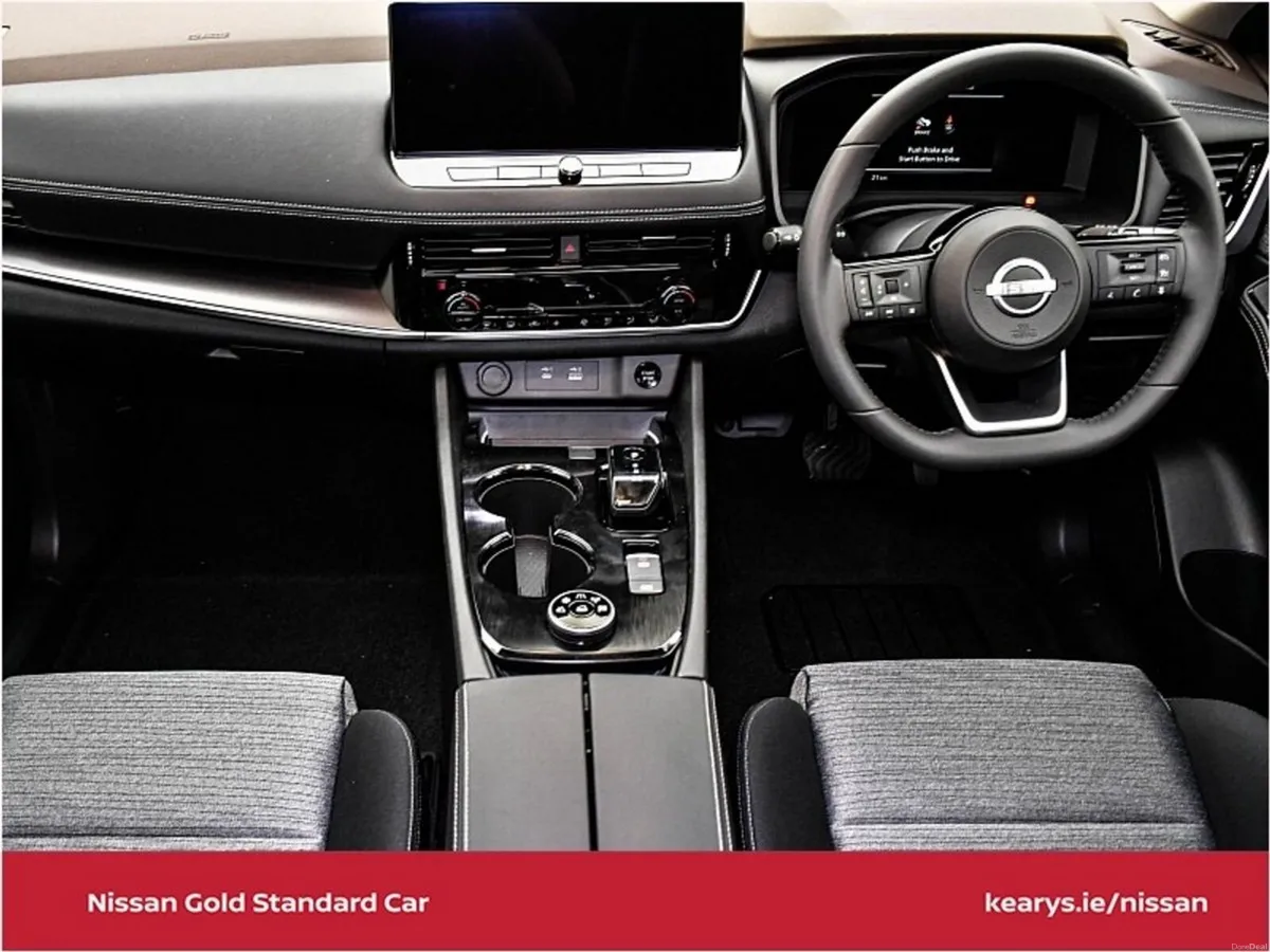 Nissan X-Trail ePOWER SV PREMIUM 7 Seater - Image 4