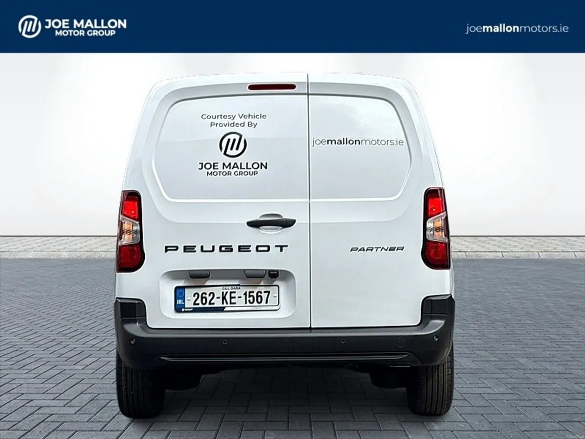 Peugeot Partner PRO PLUS 1.5 HDI AUTO 130 1000 ** - Image 5