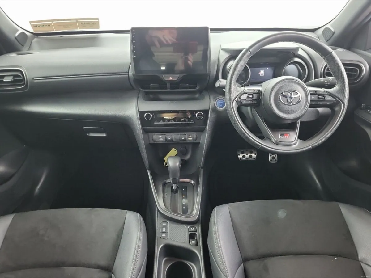 Toyota Yaris Cross Top Spec GR Sport - Image 3