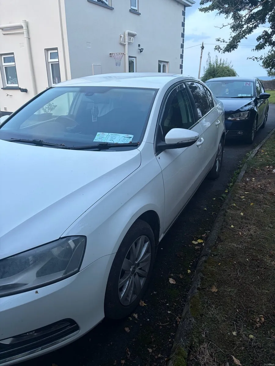 Volkswagen Passat - Image 3