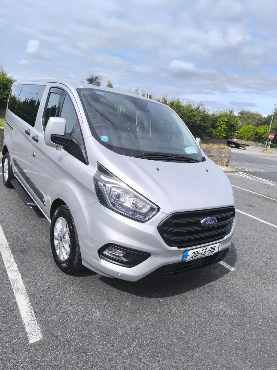Ford Transit Tourneo Custom 2020 - Image 2