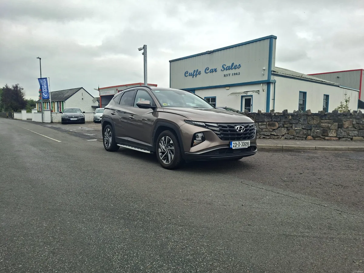 2022 Hyundai Tucson 2WD Executive - Image 1