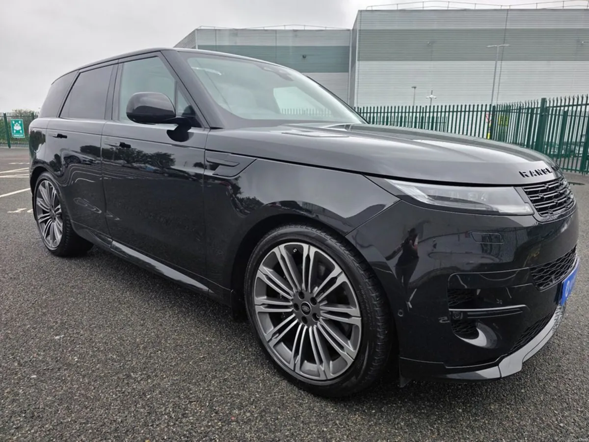Land Rover Range Rover Sport P440E SPORT DYN SE NE - Image 4