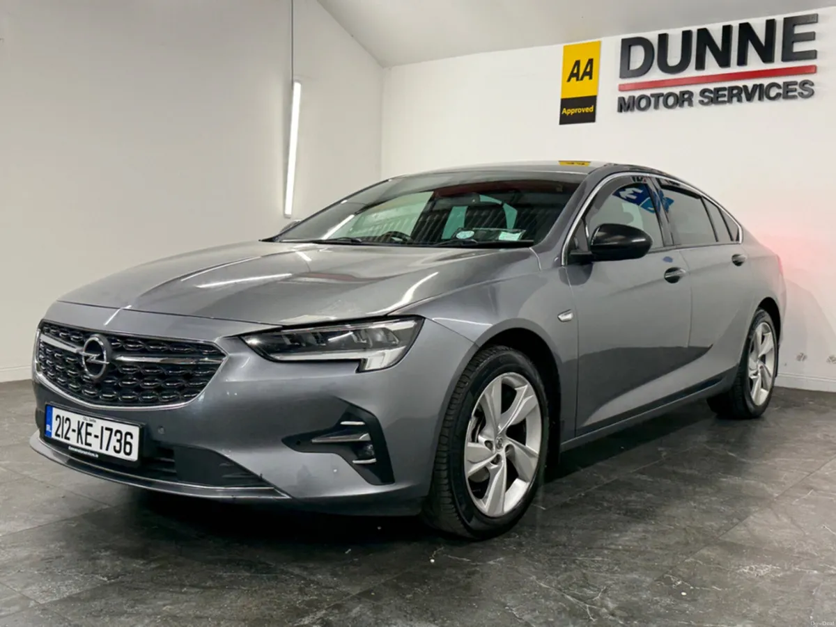 Opel Insignia **2 KEYS  **MULTI FUNCTION STEERING - Image 2