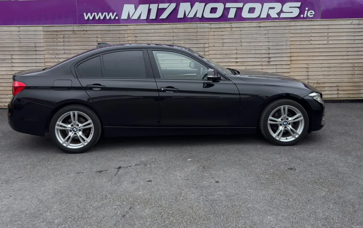 2017 BMW 320d, Luxury High Spec, Tan Leather - Image 2