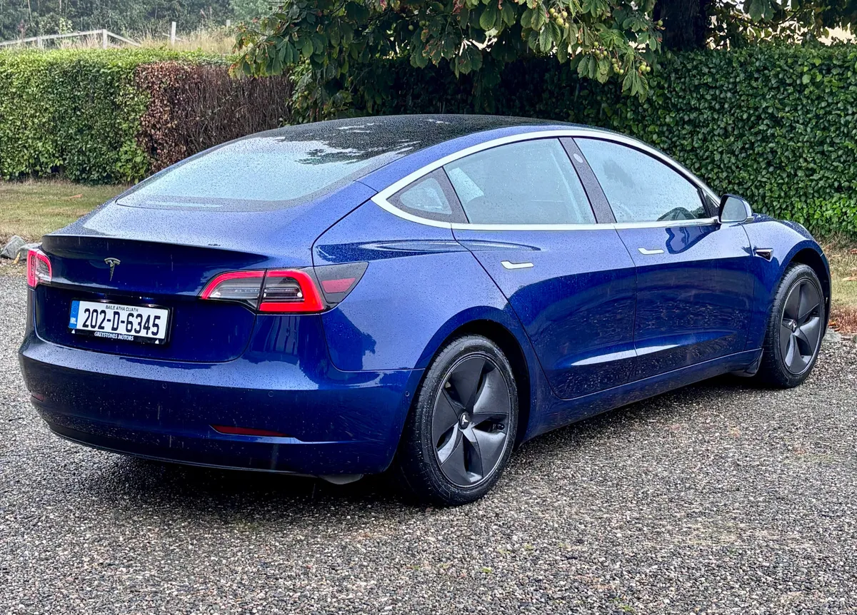 2020 Tesla Model 3 SRP - 2 year Tesla warranty - Image 5