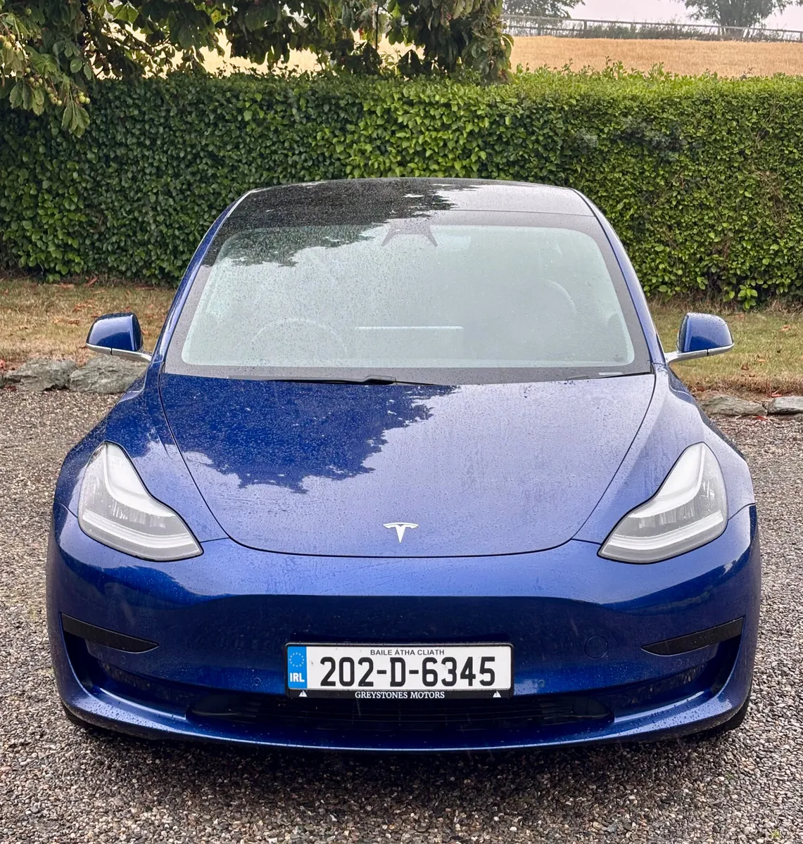 2020 Tesla Model 3 SRP - 2 year Tesla warranty - Image 3