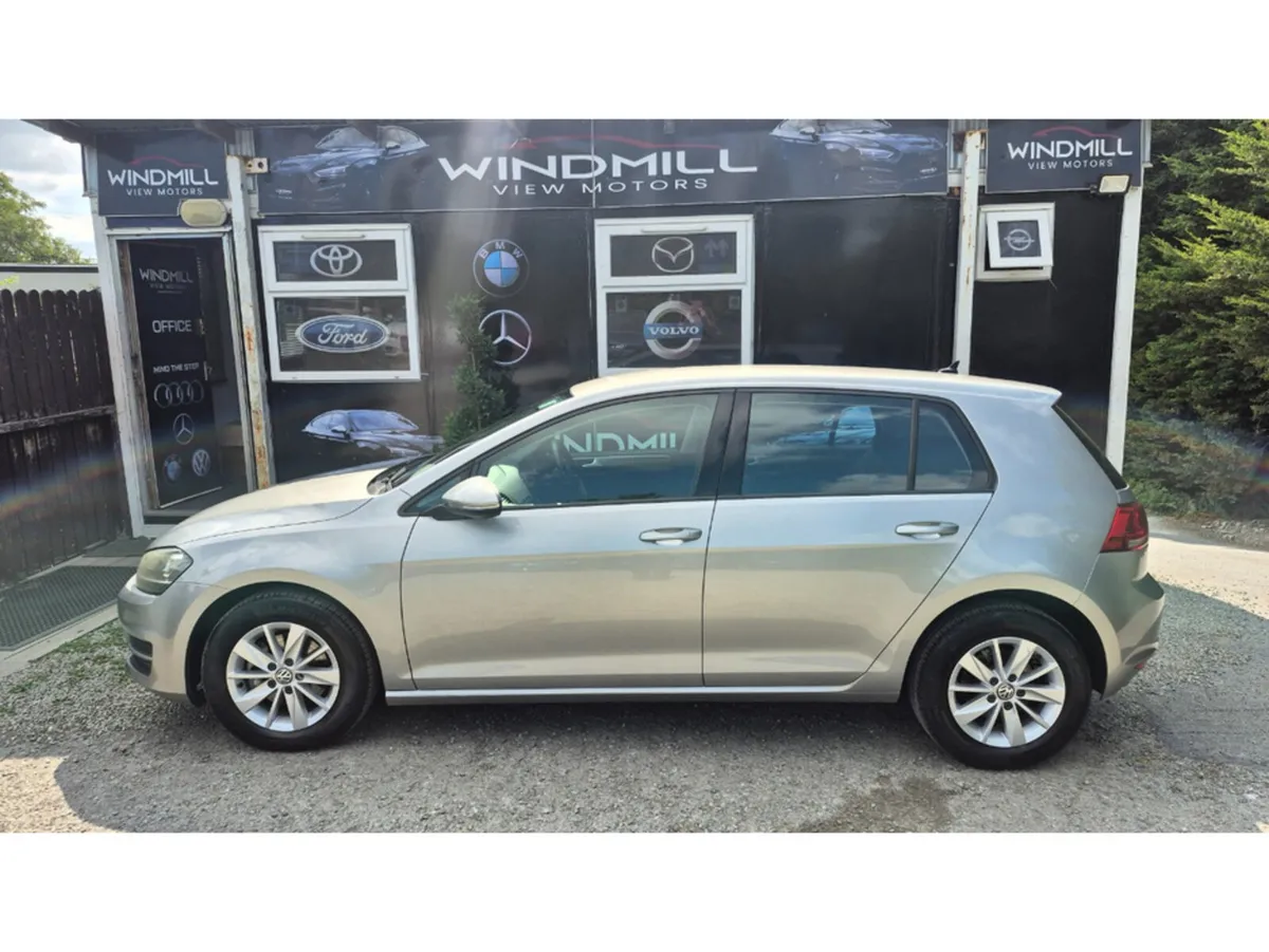 Volkswagen Golf  Automatic 2016 (New Nct) - Image 5