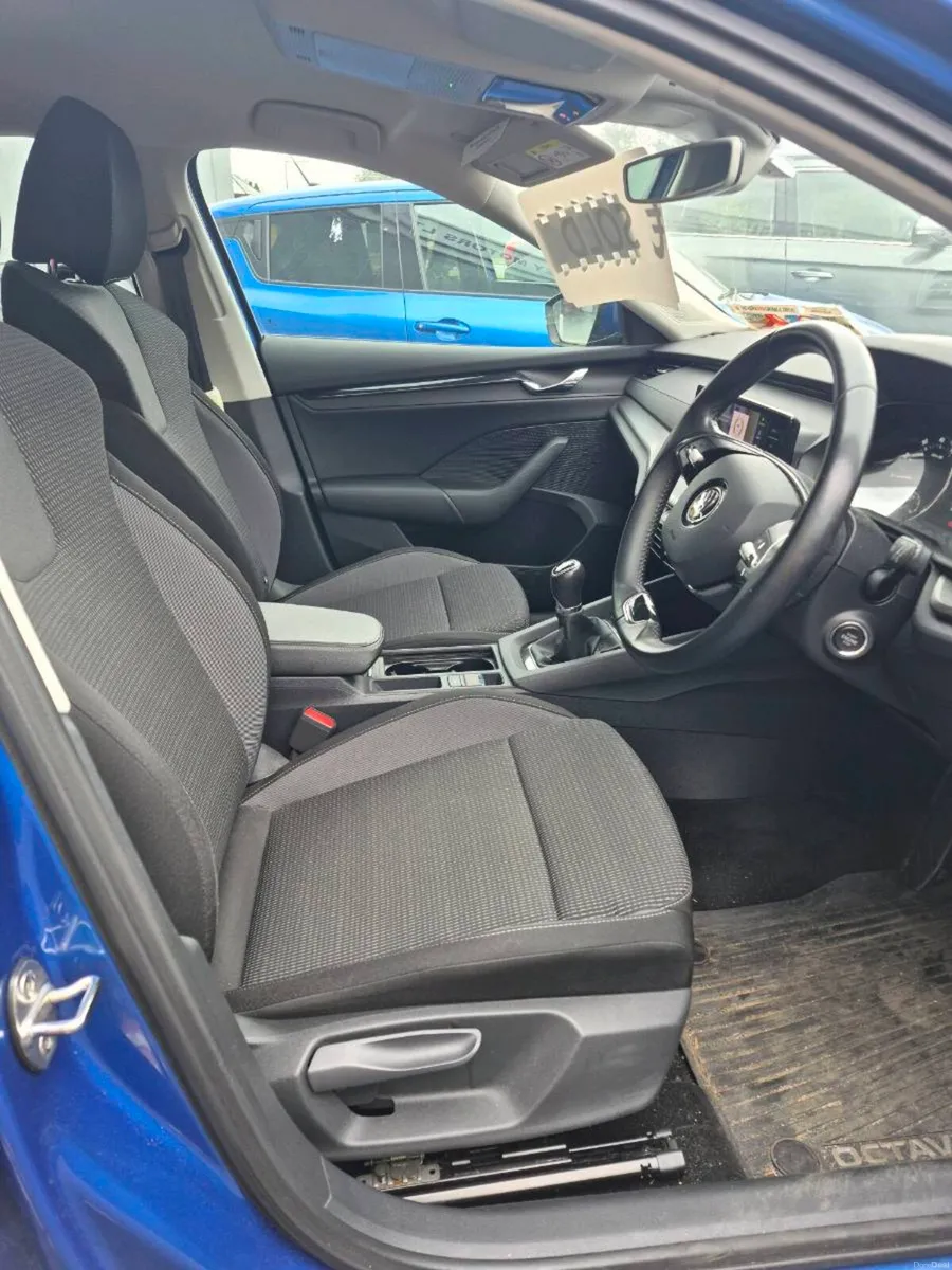 Skoda Octavia Ambition 1.0TSI - Image 4