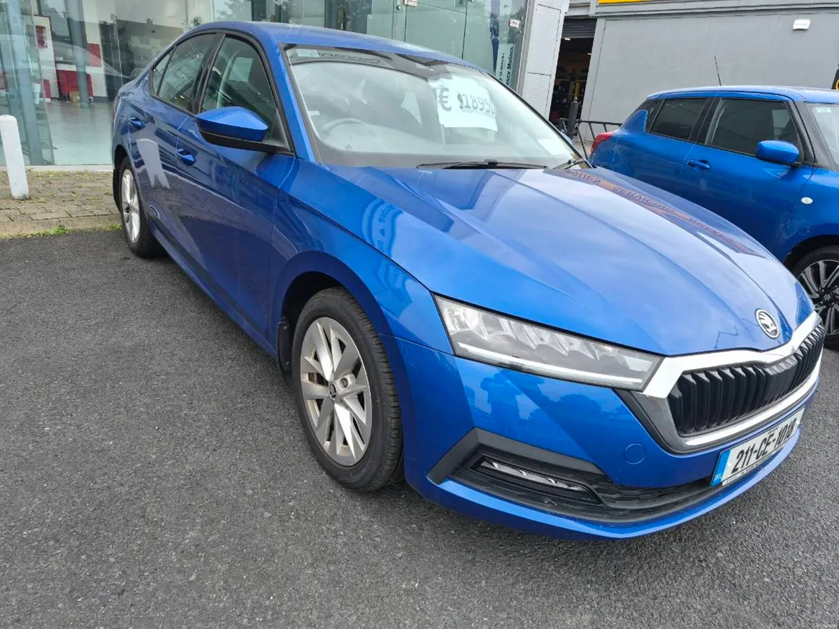 Skoda Octavia Ambition 1.0TSI - Image 1