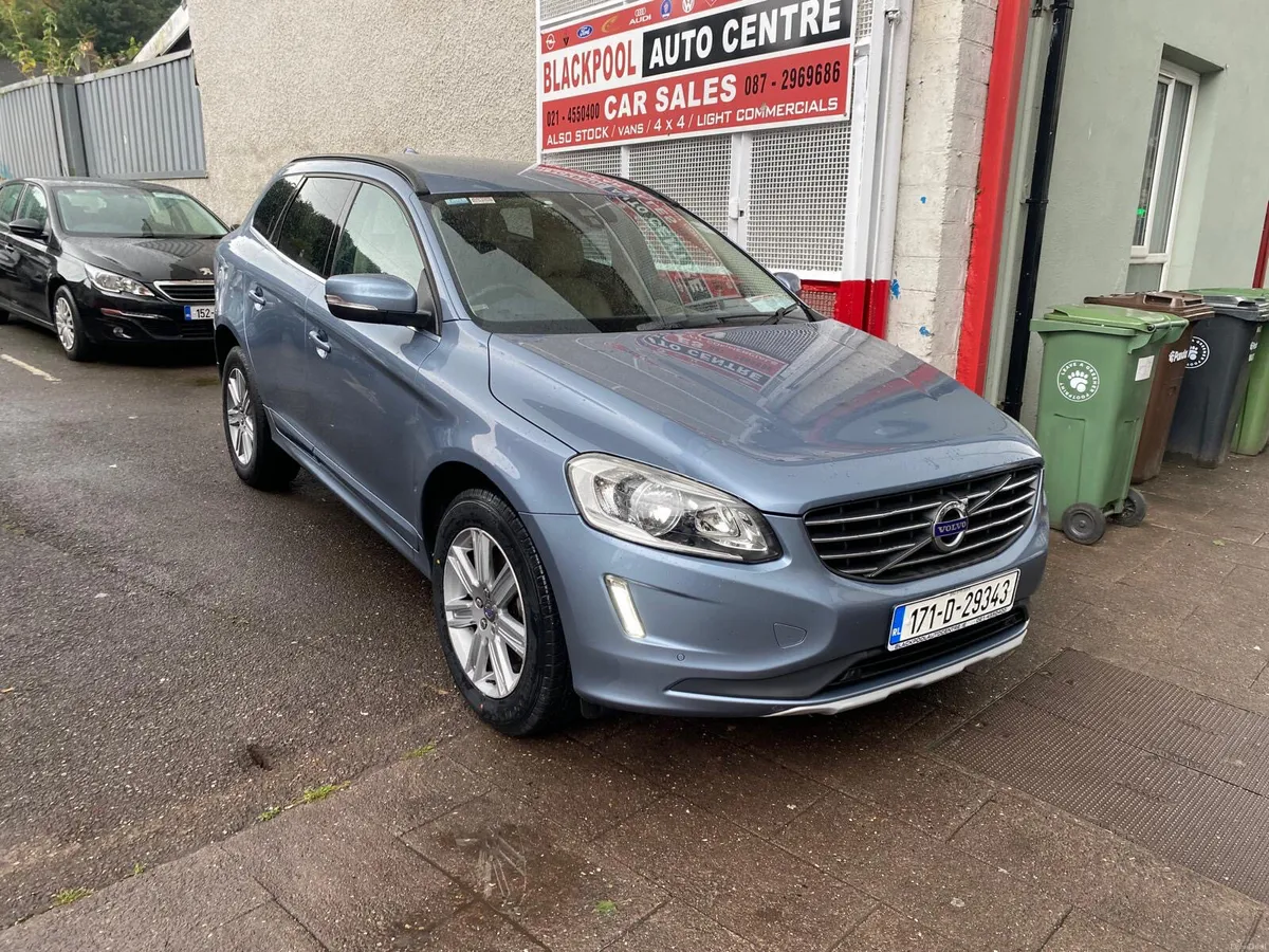 Volvo XC60 2017 - Image 3