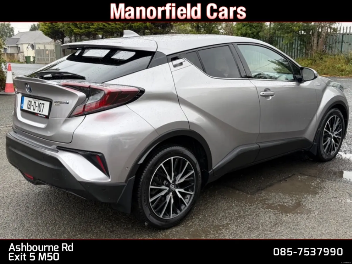 2019 Toyota C-HR Sol 1.8 Petrol Hybrid Auto SUV - Image 4
