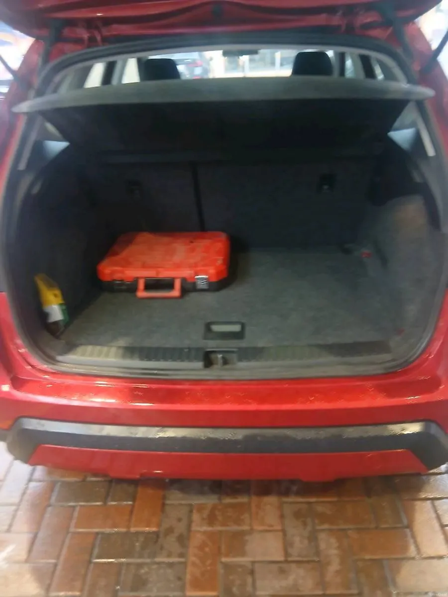 Seat Arona - Image 4