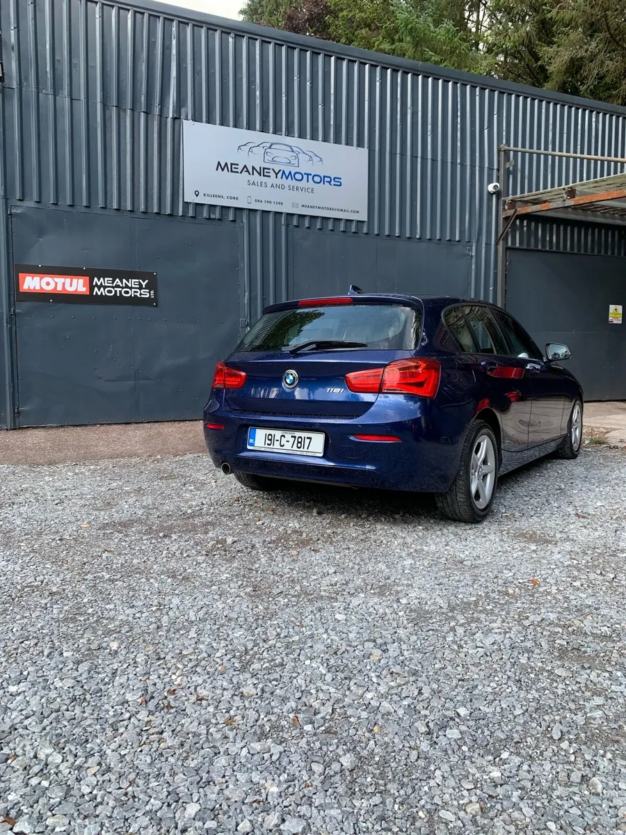 BMW  118i - Image 4