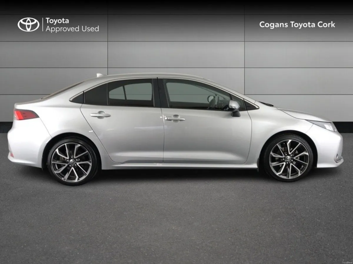 Toyota Corolla 1.8 - Image 3