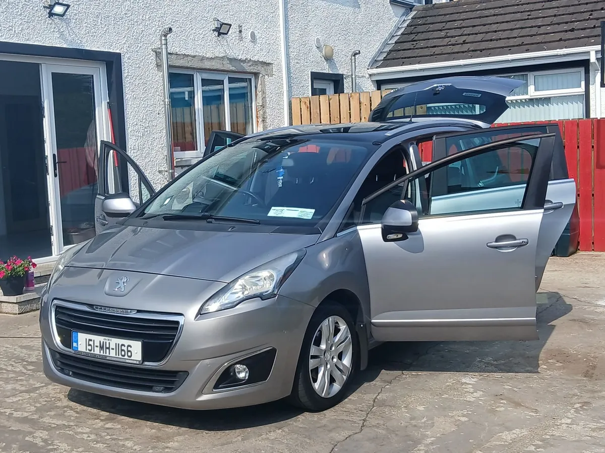 Peugeot 5008 2015. - Image 2