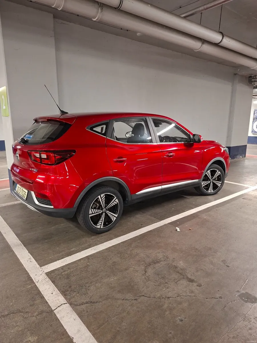 MG ZS 2021 - Image 6