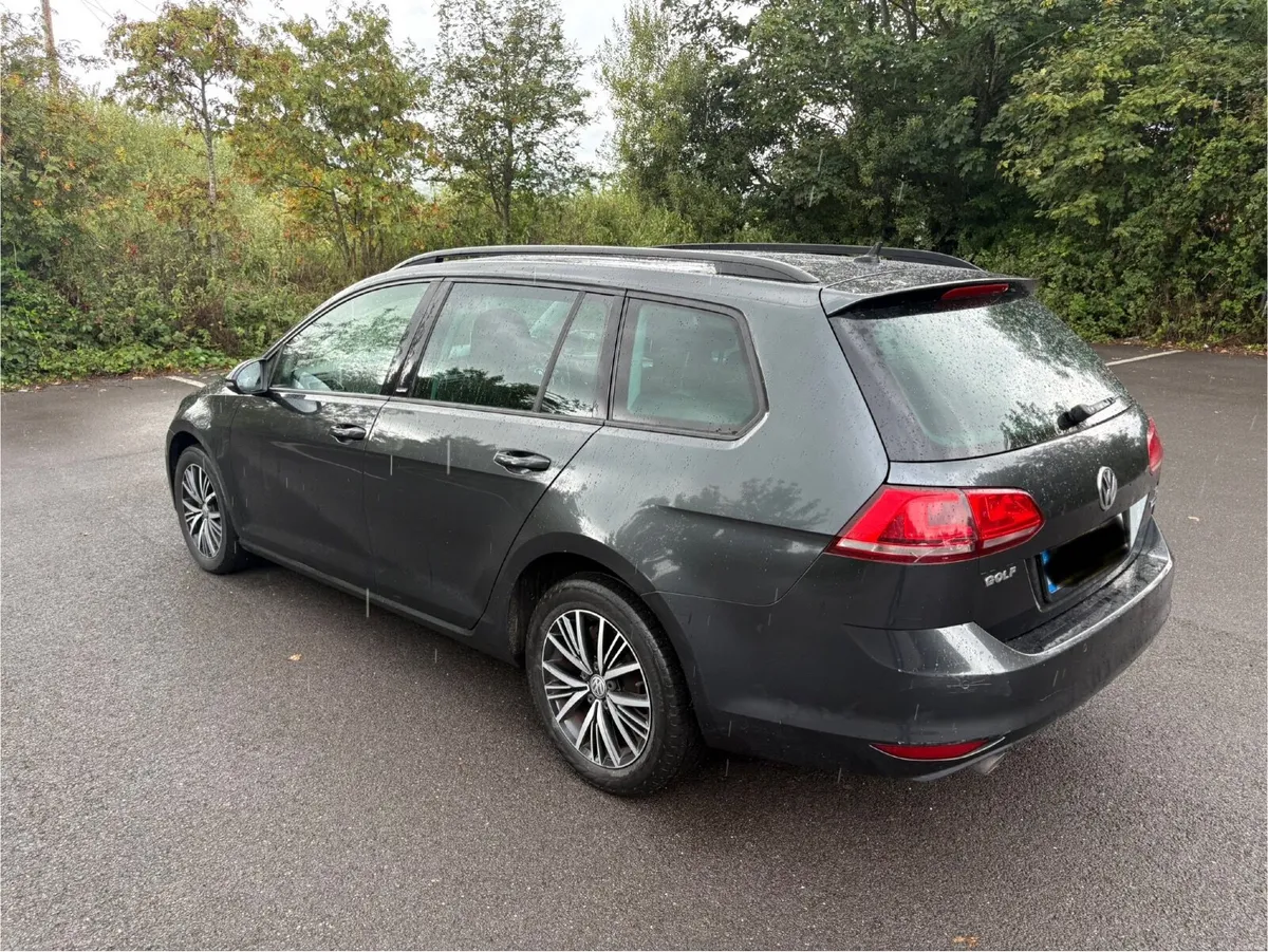 Volkswagen Golf 2017 - Image 2