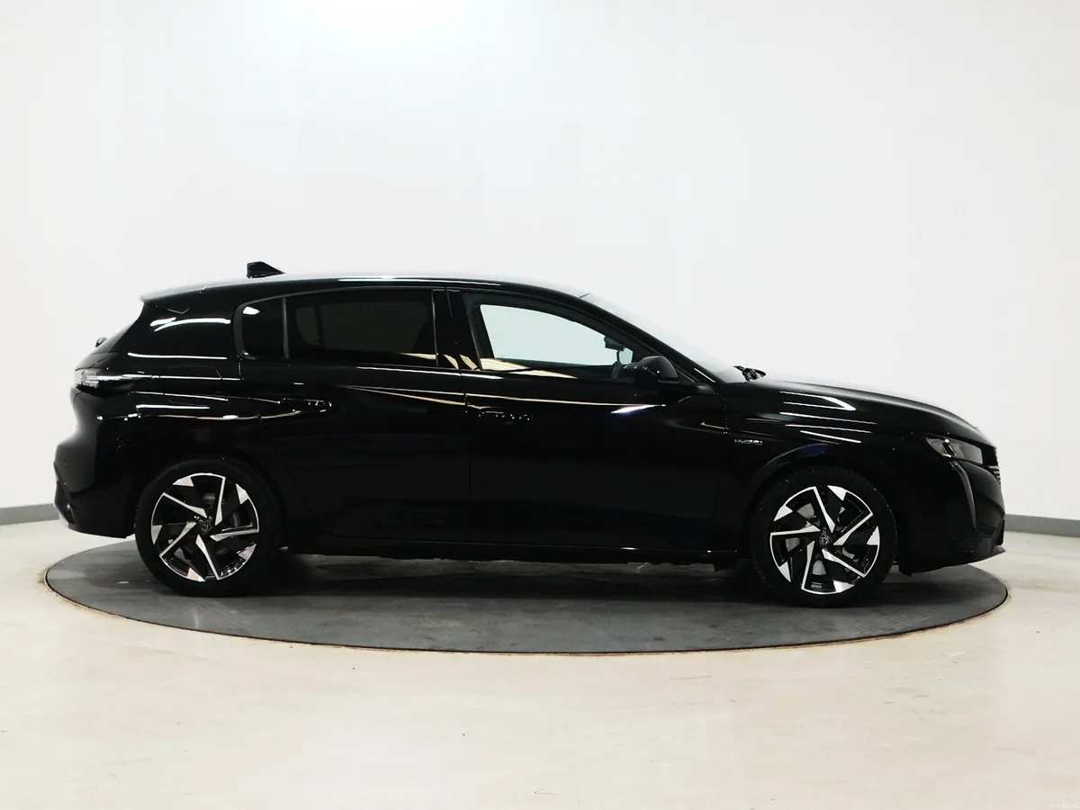 *83* 2023 Peugeot 308 1.6 ALLURE PREMIUM - Image 2