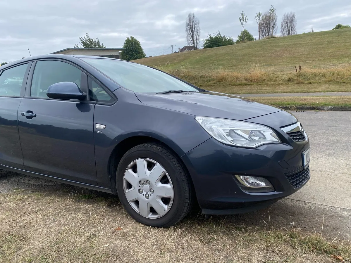 2010  Astra EcoFlex 1.3diesel Nct 10/26 DUNDRUM - Image 2
